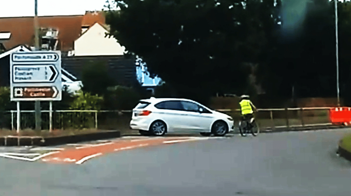 Safe System Snippet #169 Cyclists at Roundabouts