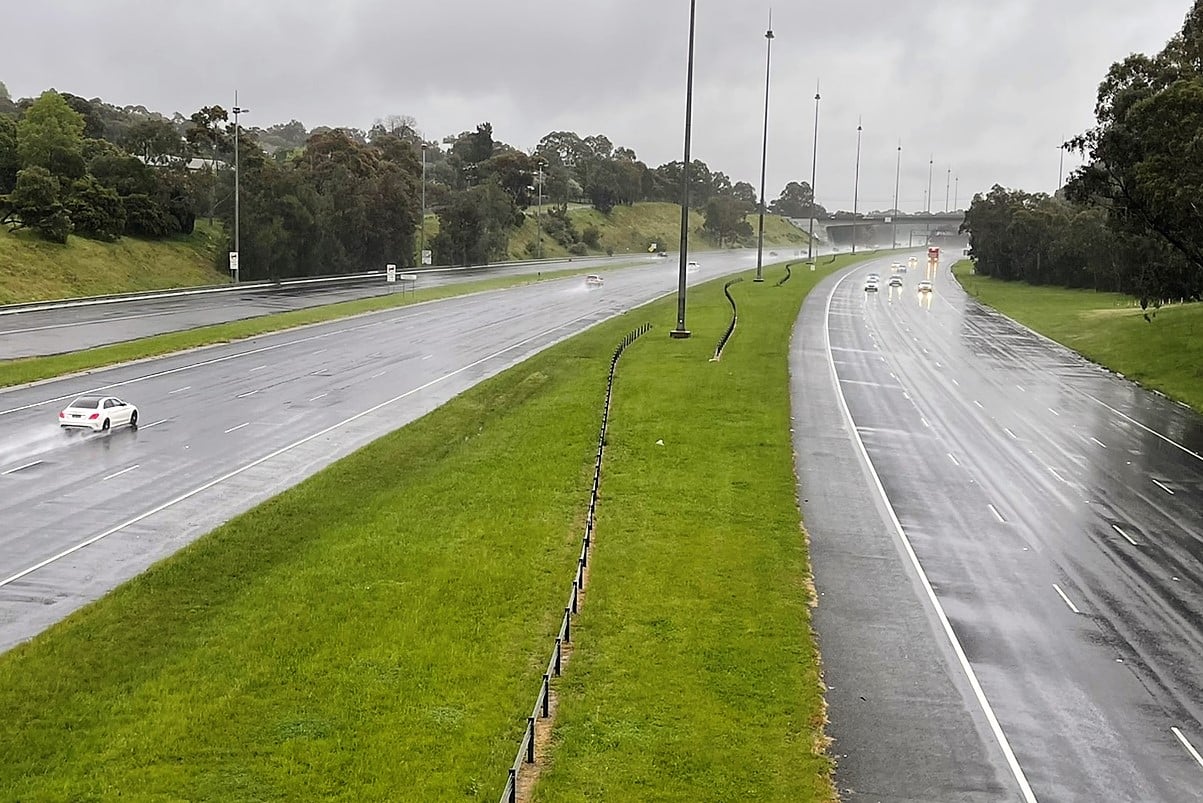 Safe System Snippet: #251 Wire rope safety barriers in the central median of the Eastern Freeway