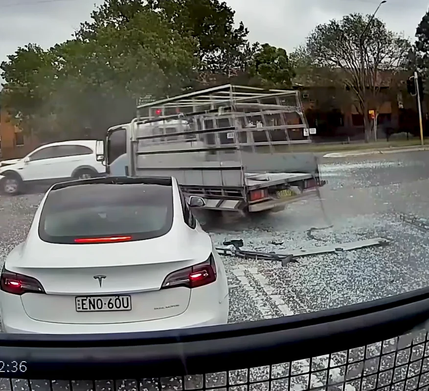 Safe System Snippet 452: Filter Turns at Traffic Signals