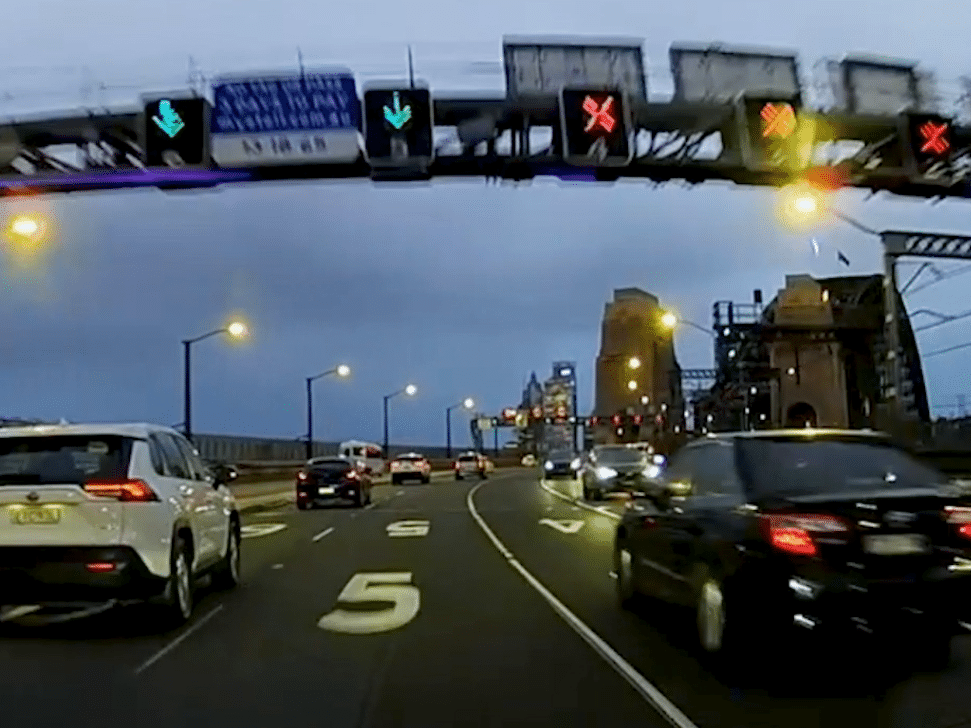 Safe System Snippet 543: Tidal flow lanes – Safety Risk